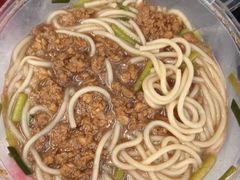 -正宗杨记普洱酸醋米线(总店)