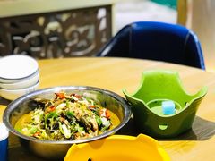 黄焖鲫鱼-小稻田辣椒炒肉(大浪商业中心店)