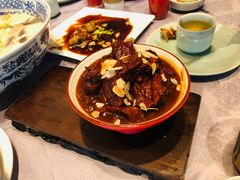 文火炖小牛肉-山外山菜馆(玉泉路店)
