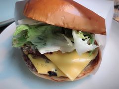 澳洲和牛牛肉汉堡-RAC BAR(安福路店)