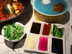 -雀蓝川菜(奥体广场店)