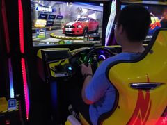 -星悦蓝海欢乐园(石路天虹店)