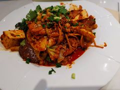 -成都你六姐·牛肉冒菜·麻辣香锅(长泰广场店)