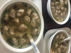 -汪一挑馄饨(老街店)