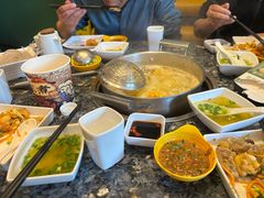 -一席地·本地鸡窝·杭帮鸡火锅(萧山银隆百货店)