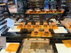 -半岛翡丽海鲜自助餐厅(观风亭店)