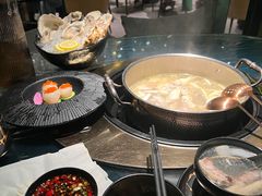 -凤园椰珍·臻品椰子鸡(保利时光里店)