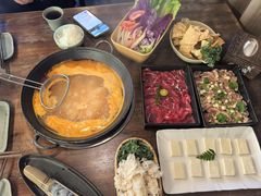 -花菇朵·云山雀 ll 野生菌锅·野果酸汤·精品滇菜(万柳店)