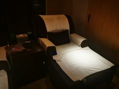 -金色印象·HiFi影音·按摩足疗(龙腾路店)