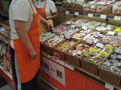 -来伊份LYFEN(中央路店)