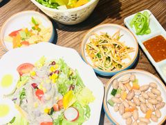 -明洞阿姨·韩式酱蟹烤肉·创意料理(三元桥店)