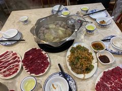 -粤潮牛肉火锅店(江南大道店)