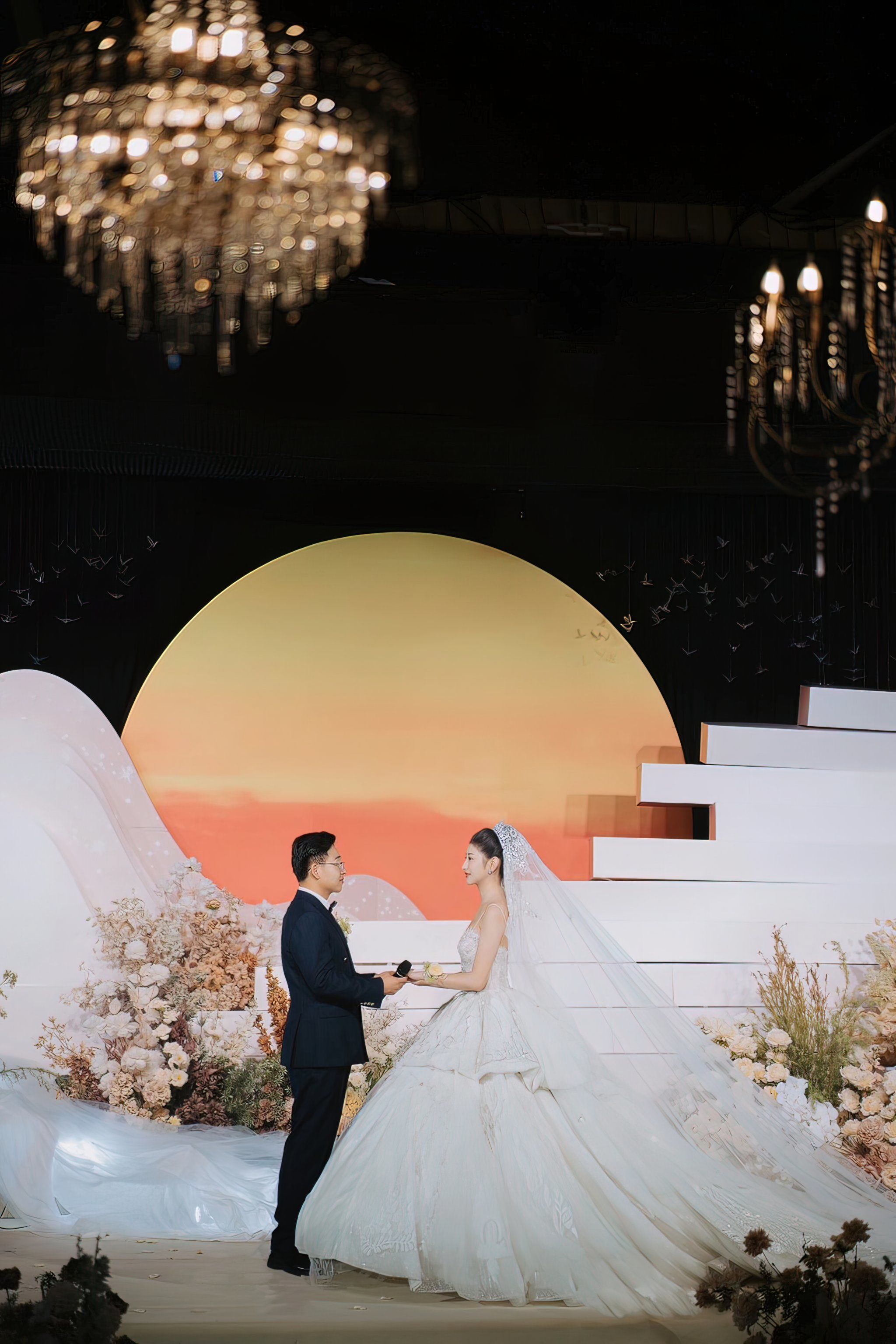 氛围感满满的落日主题婚礼