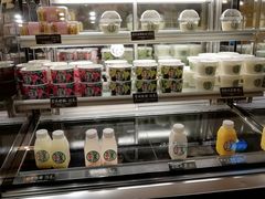面包甜点陈列柜-宝珠奶酪(长宁金虹桥店)
