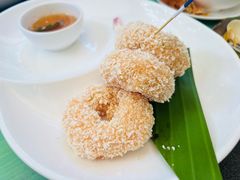 炸虾饼配泰国梅子酱-帕蓝·暹罗料理(大学路店)