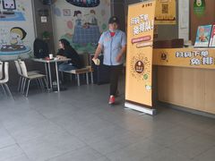 -华莱士·全鸡汉堡(柳州店)