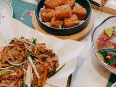 -悦得闲广式点心茶楼(蓝鲸世界店)