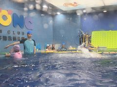 -龙格亲子游泳·水育早教运动中心(绿宝中心)