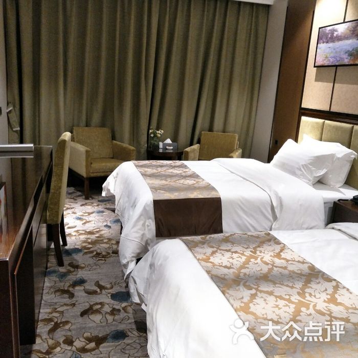 南江大酒店