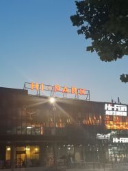 -嗨翻Hi-Fun竞技主题乐园·蹦床团建生日聚会(五棵松华熙店)