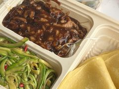 -老郑家东北春饼(龙悦居店)