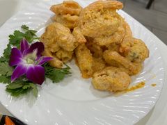 咸蛋黃蝦-五味轩菜馆(向西村西区108号楼店)