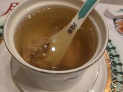 虫草老火靓汤-膳富贵黄油蟹体验馆(欢乐港湾店)