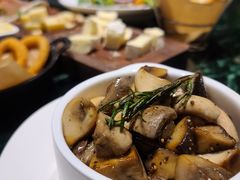 -MEAT MATE 鲜食肉铺(凤凰汇·里巷店)