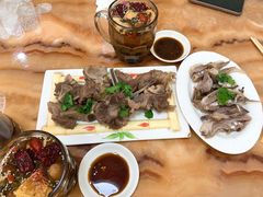-苏莱特色牛骨滩羊手抓馆(长城东街总店)
