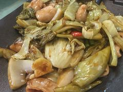 -年辉渔村·非遗传承餐厅(新丰江店)