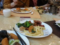 -舜耕山庄四时万和自助餐厅