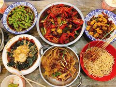 -江城燕子大排档(江汉路步行街店)