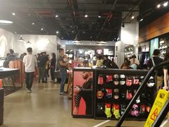 -NIKE武汉品牌体验店