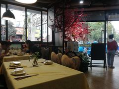 大堂-陈生记黑鱼馆·20年活鱼现杀(宁波鼓楼店)