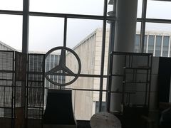-奔驰北京极光星徽(四元桥店)