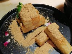 -佬麻雀·新湘菜(珠海金发购物中心店)