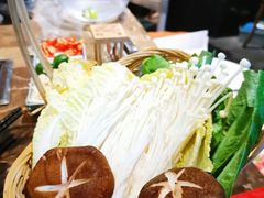 蔬菜拼盘-同仁四季椰子鸡(海岸城天利店)