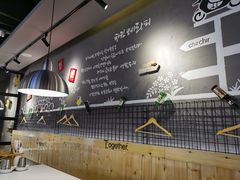 大堂-七楽·韩式欢聚餐厅 치르치르(龙泉驿万达店)