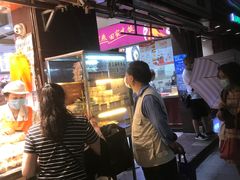 -白玉兰食品(汇联商厦店)