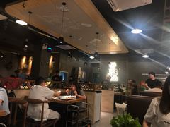 大堂-一家东北烤肉(华大店)