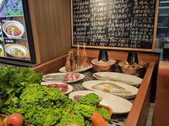 -丁里羊肉小镇(天鹅湖总店)