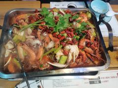 -后街佬·炭火鲜鱼杂(南城店)
