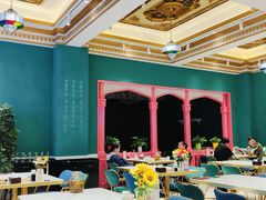 -沙枣树辣子鸡•新疆家常菜(喀什西路店)