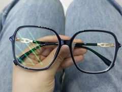 -罗伯特眼镜·蔡司官方授权(罗湖国贸店)