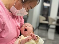 -爱的果实月嫂育婴师(世纪东方店)
