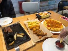 -必胜客(WOW昙华林店)