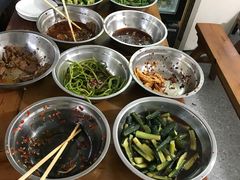 -矮子粉店1985·长沙米粉(湘春路店)