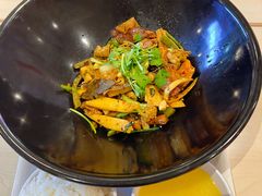 -川山城麻辣香锅(鼎汇美食城店)