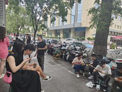 -黑皮酸菜鱼(三山街店)