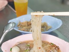 -榮泰米粉湯(Left Shop)